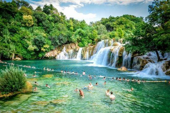 Ferienwohnung Dvori Svetog Mihaela Šibenik Exterior foto