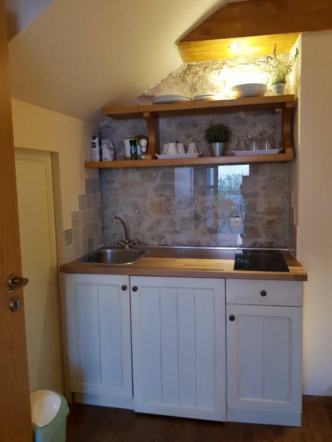Ferienwohnung Dvori Svetog Mihaela Šibenik Exterior foto