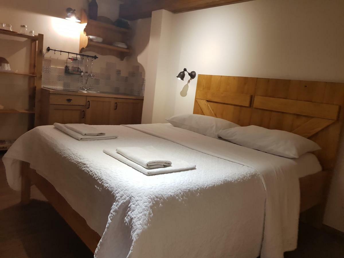 Ferienwohnung Dvori Svetog Mihaela Šibenik Exterior foto
